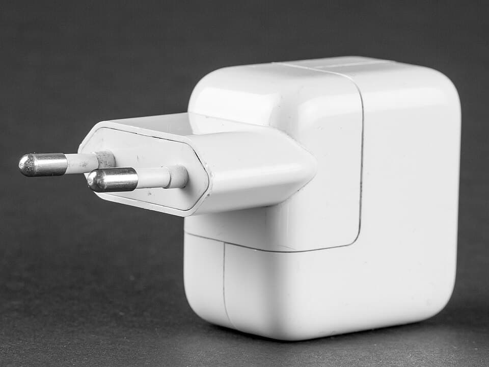 شاحن سريع USB-C (كرتونة 50)
